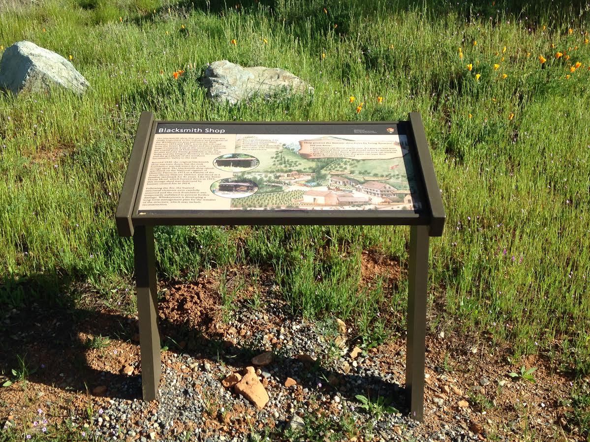 Whiskeytown NRA close up of interpretive panel in cantilever pedestal